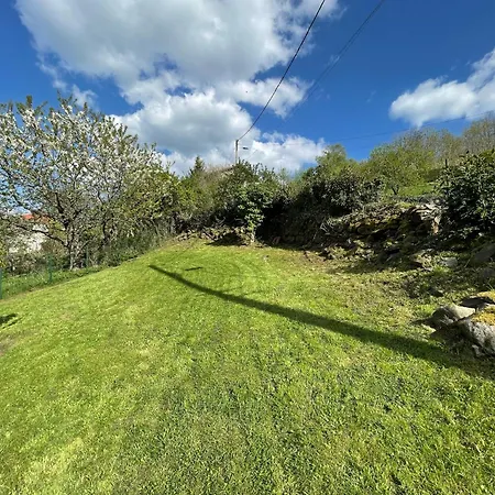 Maison Aux Pieds Des Volcans Dom wakacyjny